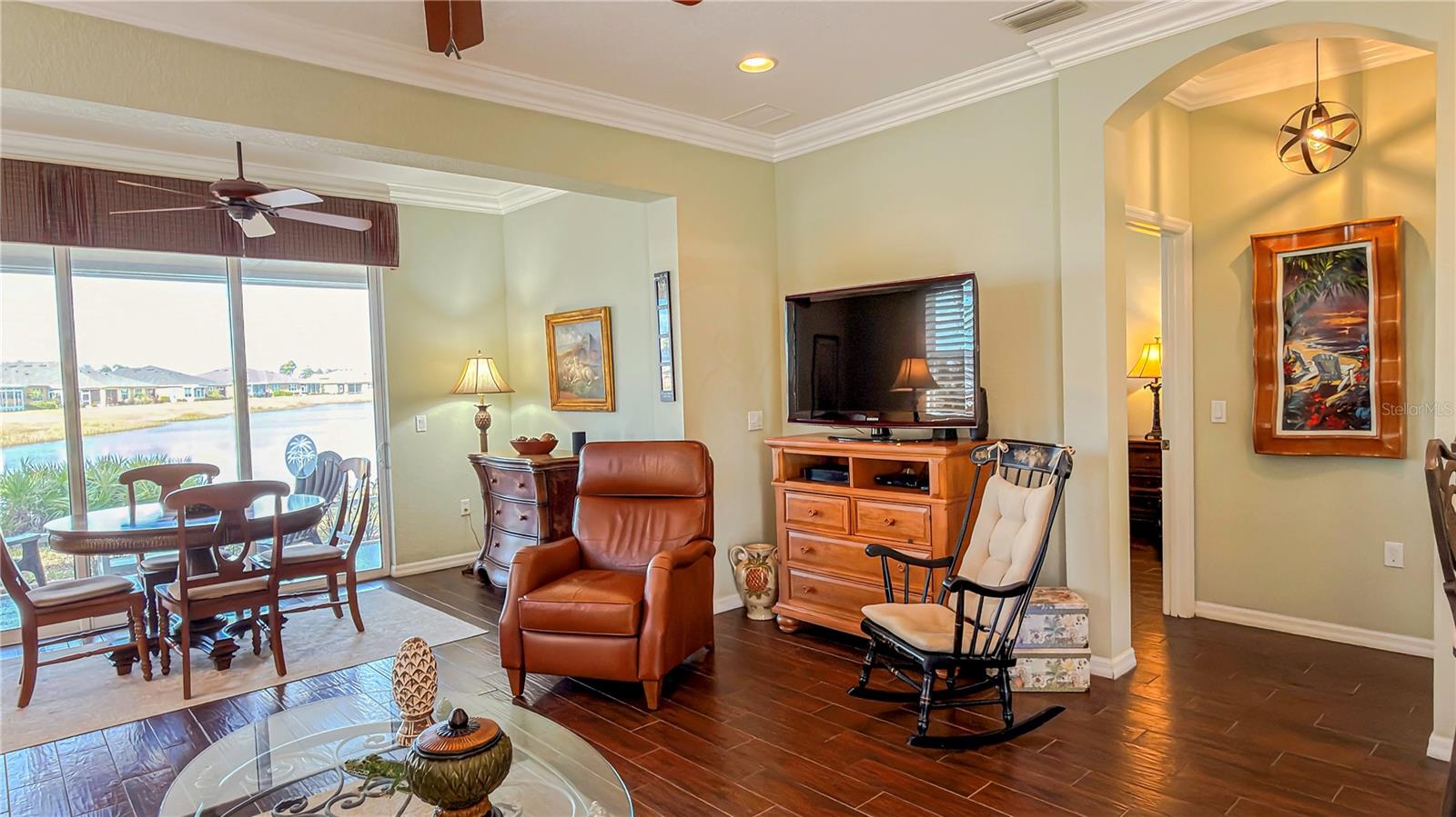 Image 11 of 53 For 2069 Sifield Greens Way 102