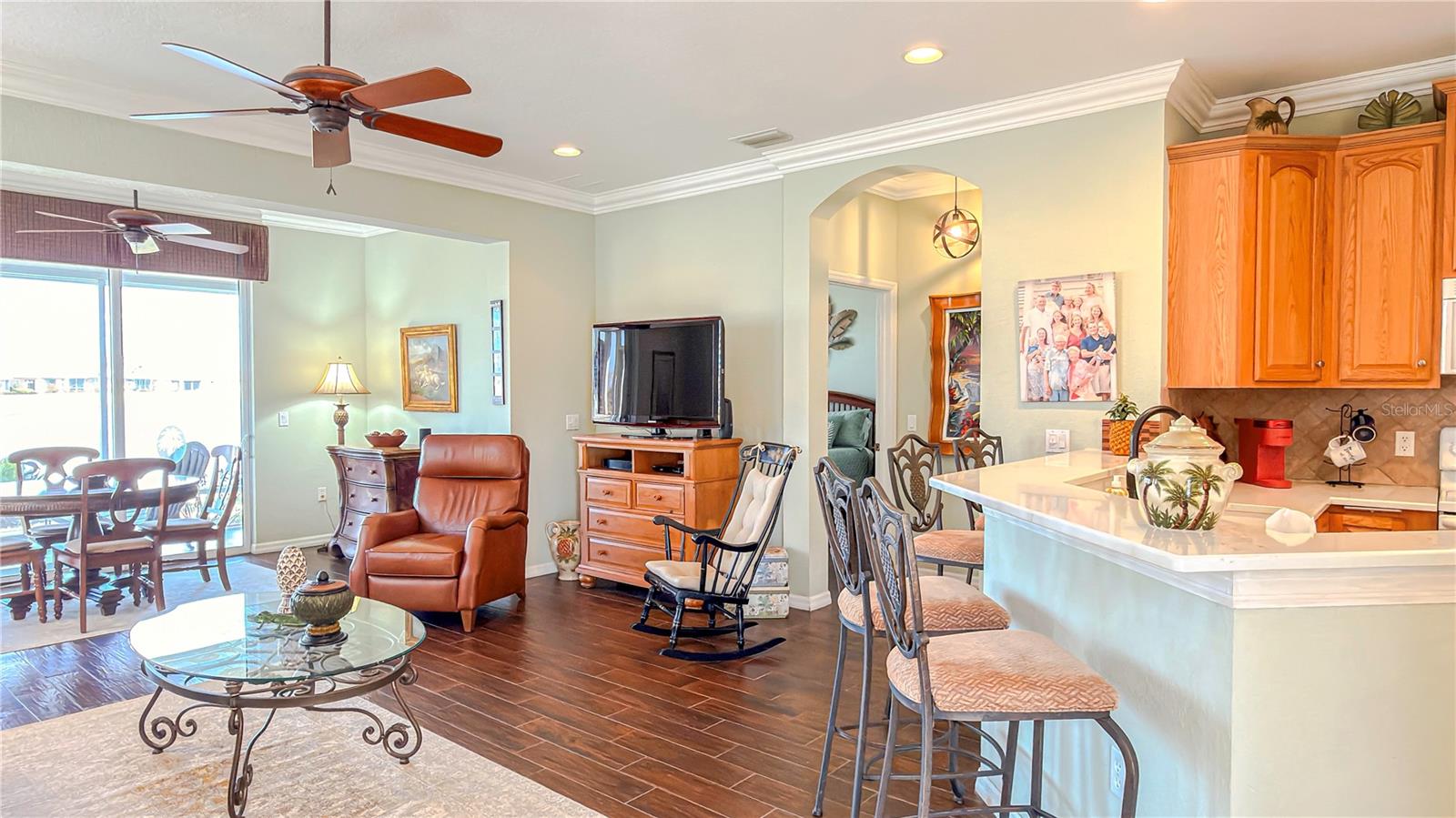 Image 17 of 53 For 2069 Sifield Greens Way 102