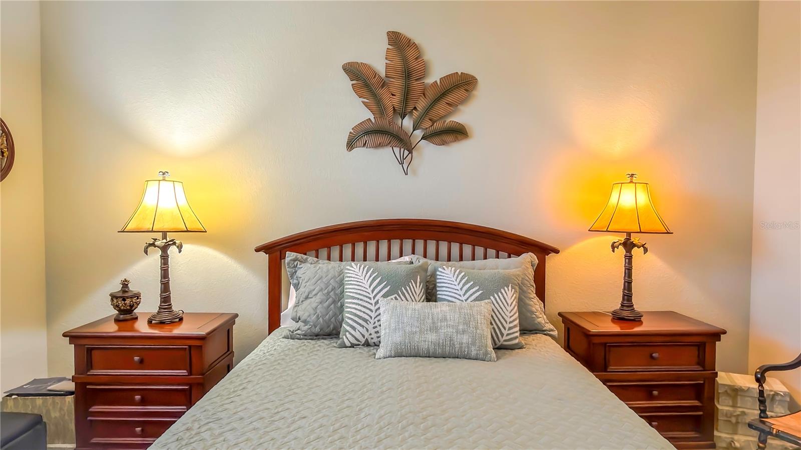 Image 29 of 53 For 2069 Sifield Greens Way 102