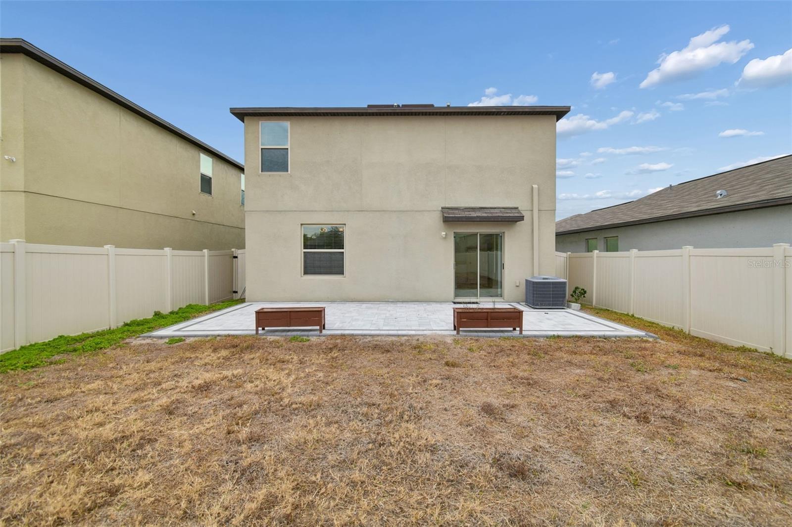 Image 29 of 48 For 15718 Fort Island Place