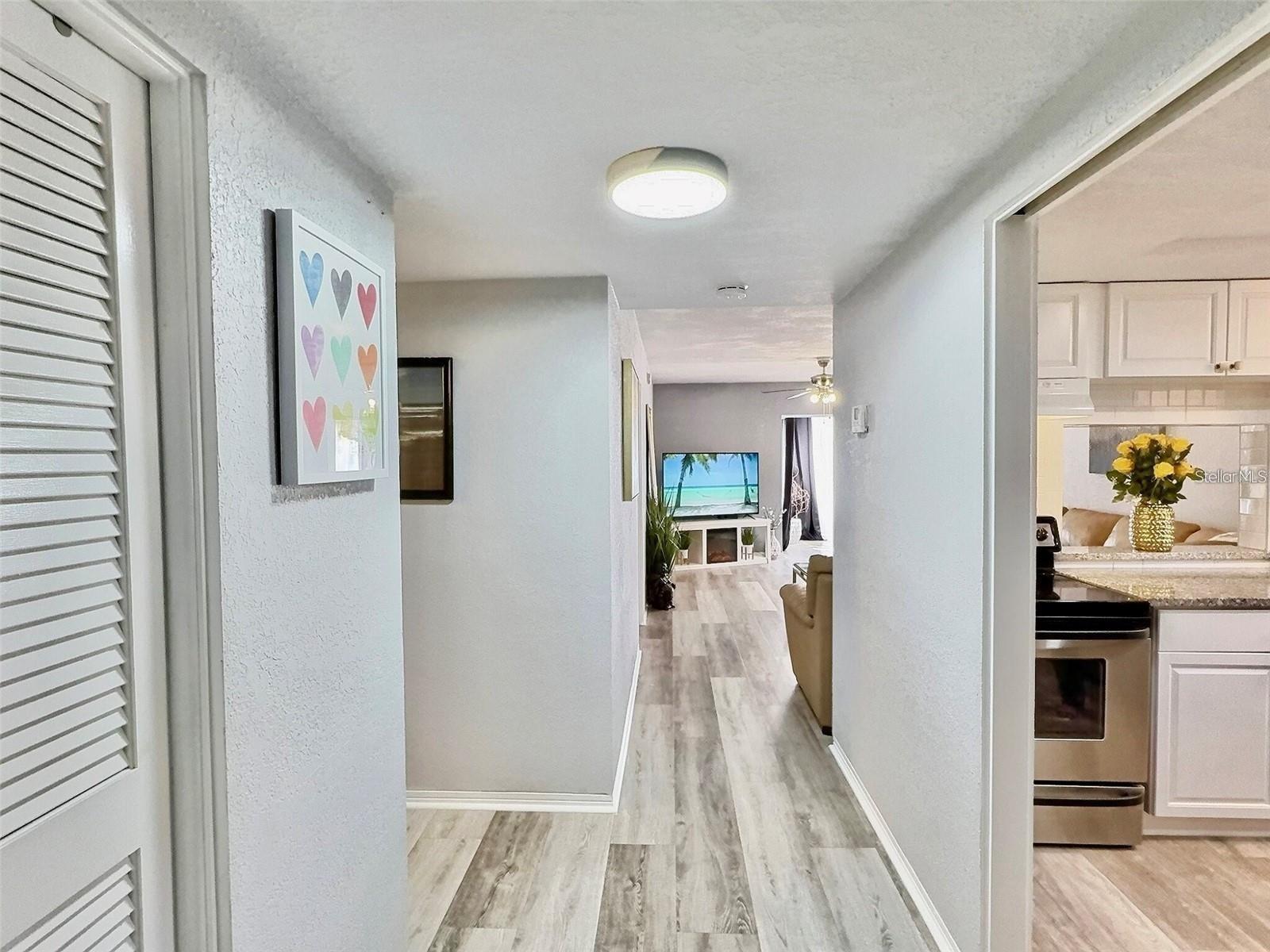 Image 15 of 28 For 8651 10th Street N 130