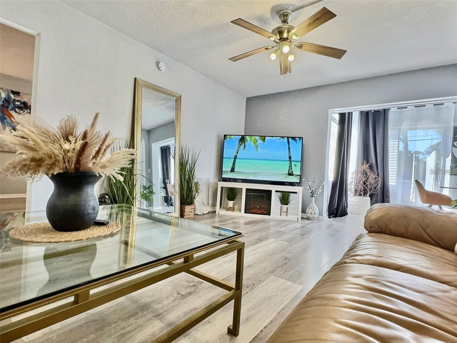 Image 5 of 28 For 8651 10th Street N 130