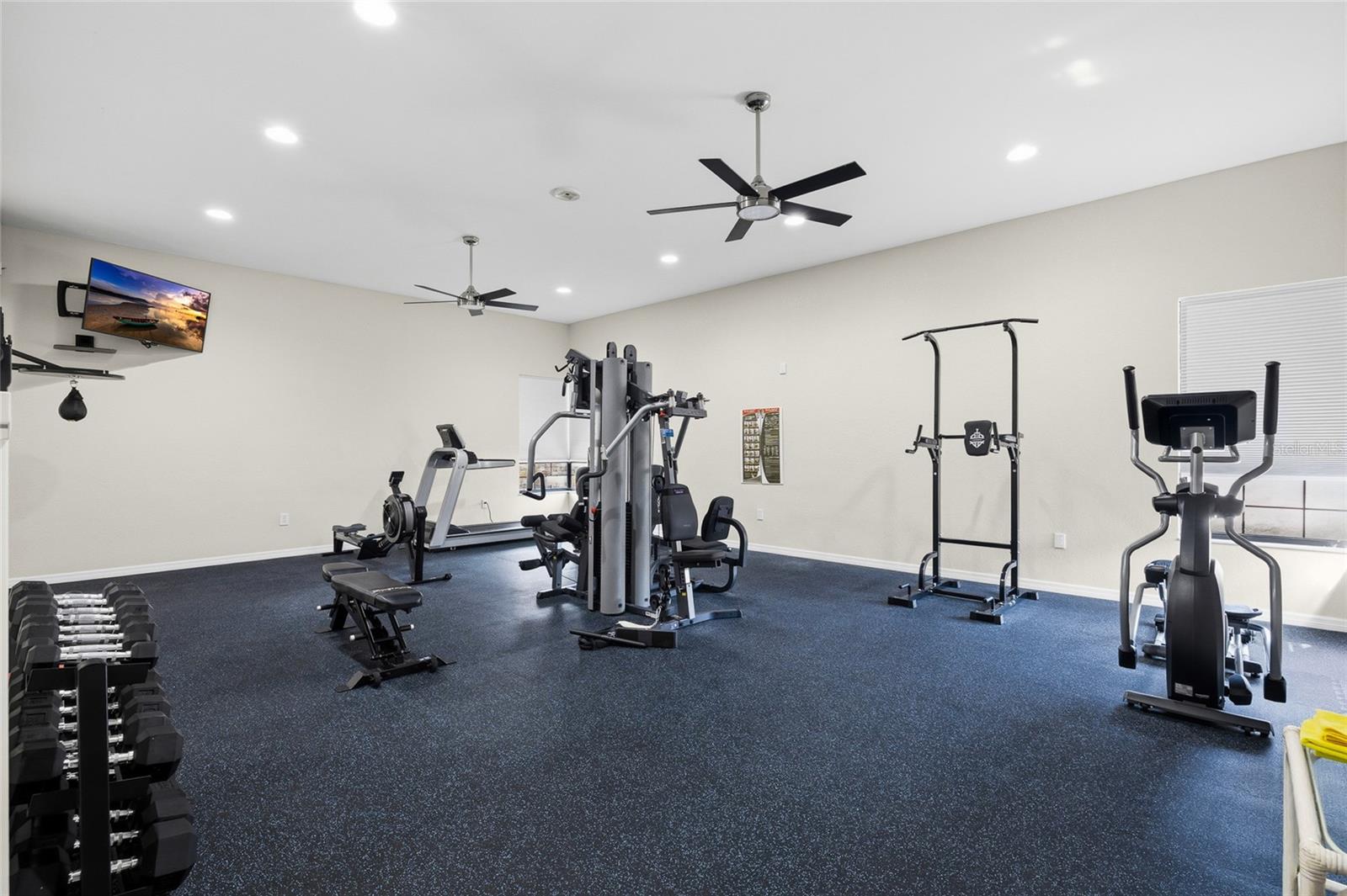 Image 26 of 49 For 2333 Feather Sound Drive A101