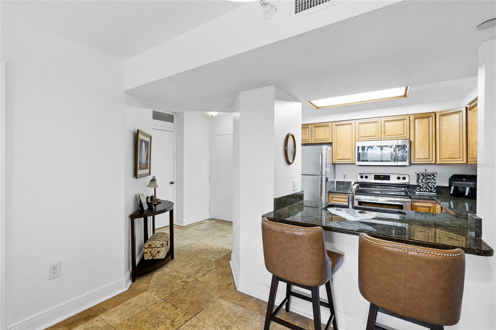 Image 34 of 49 For 2333 Feather Sound Drive A101