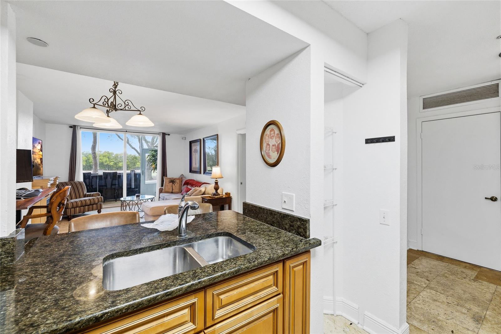 Image 37 of 49 For 2333 Feather Sound Drive A101