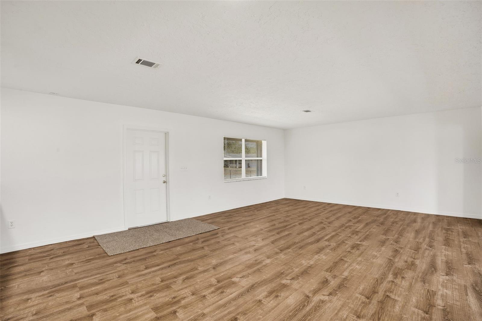 Image 14 of 45 For 6384 Malaluka Rd