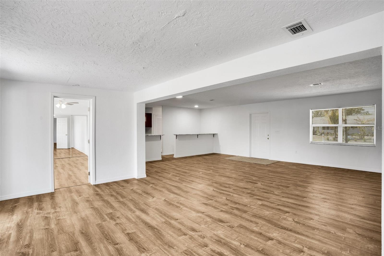 Image 19 of 45 For 6384 Malaluka Rd