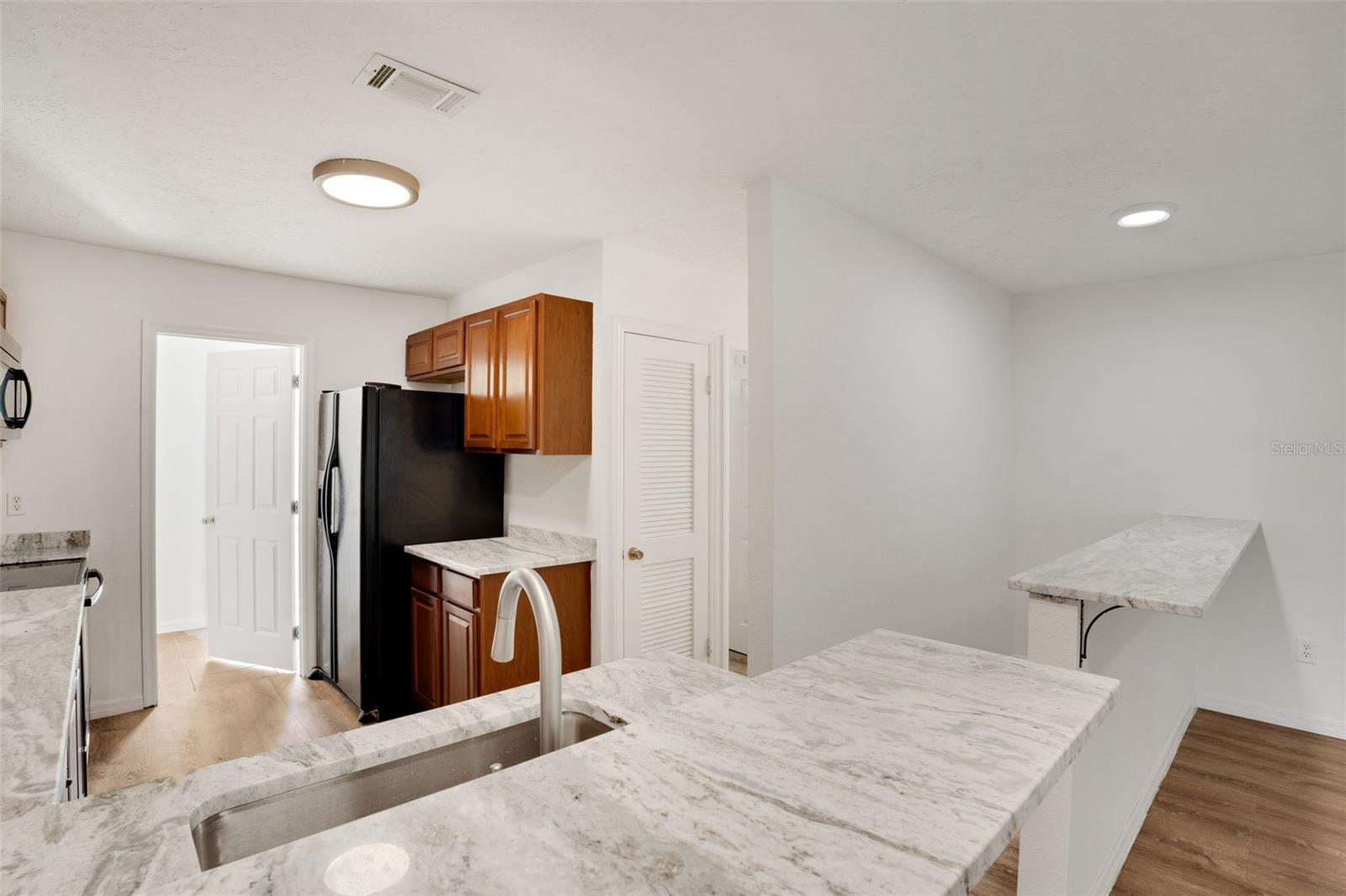 Image 20 of 45 For 6384 Malaluka Rd