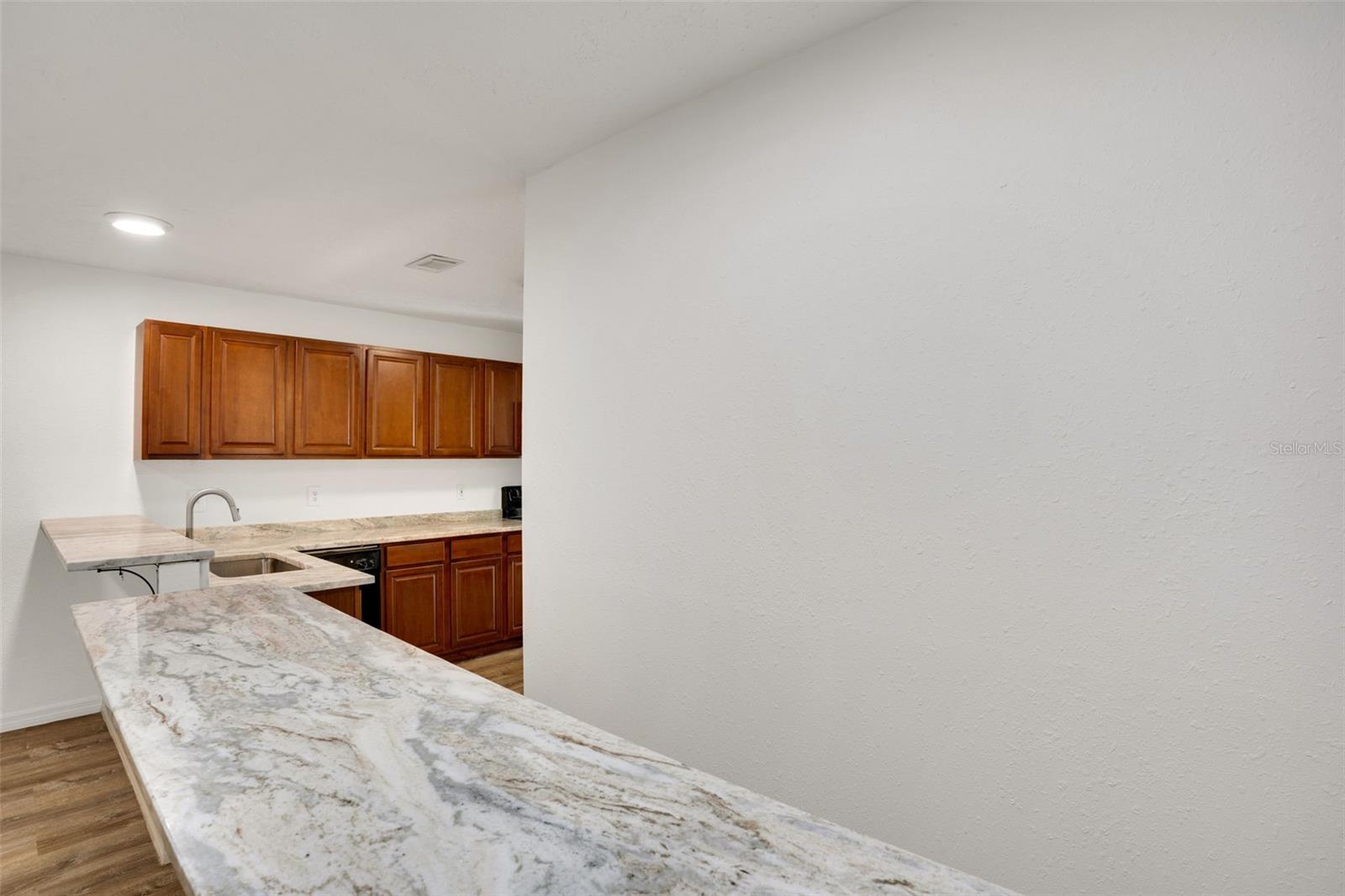 Image 21 of 45 For 6384 Malaluka Rd