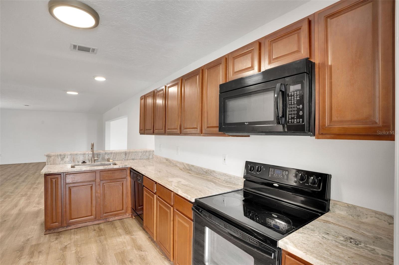 Image 23 of 45 For 6384 Malaluka Rd