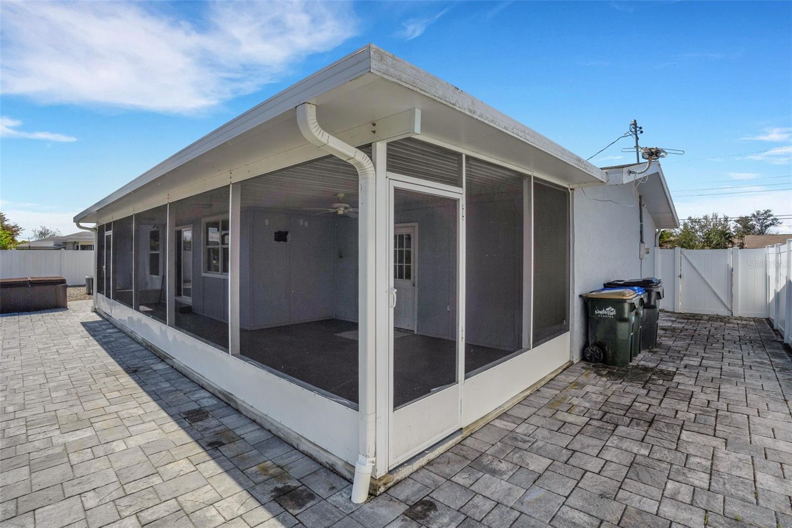 Image 41 of 45 For 6384 Malaluka Rd