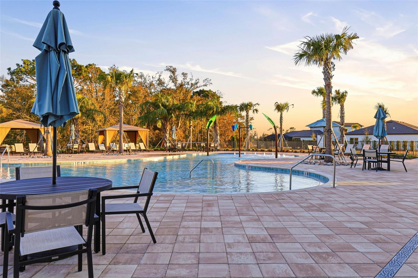 Image 78 of 90 For 6962 Jared Oaks Drive