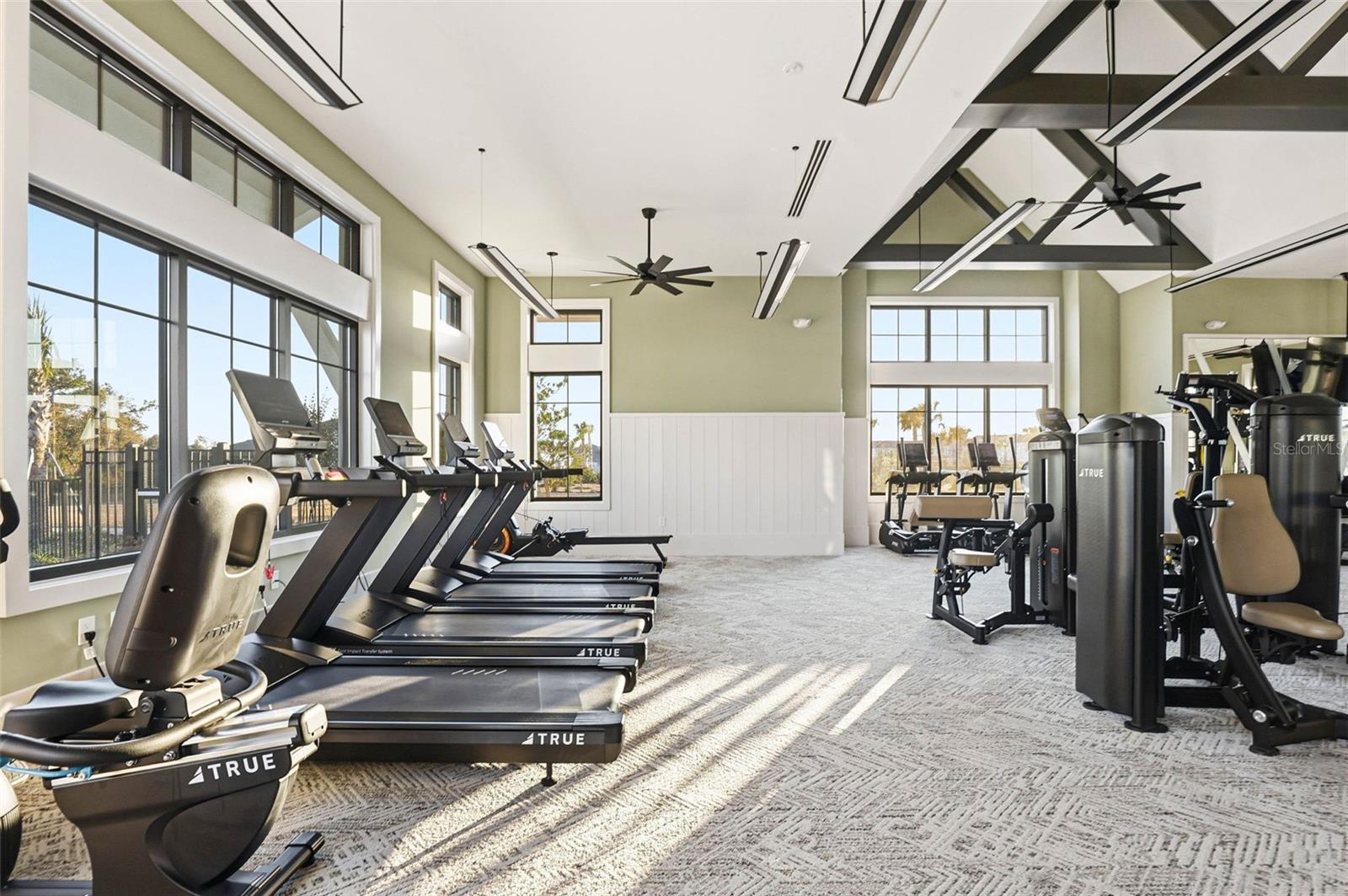 Image 80 of 90 For 6962 Jared Oaks Drive