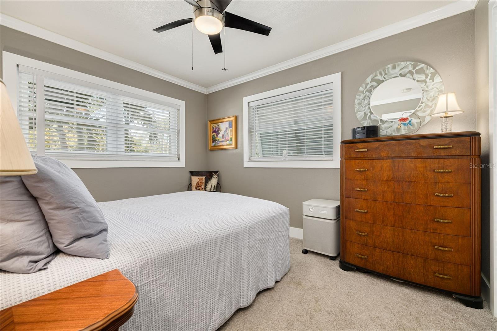 Image 16 of 22 For 6012 Tangerine Avenue S