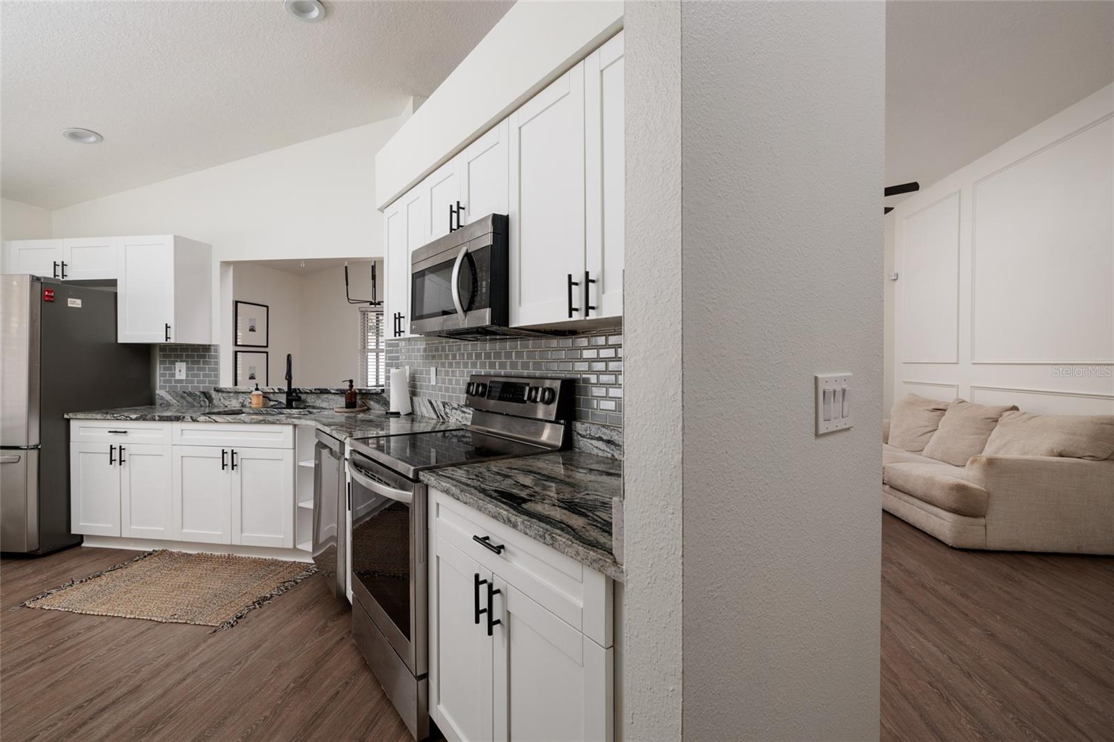 Image 18 of 52 For 1712 Erin Brooke Drive