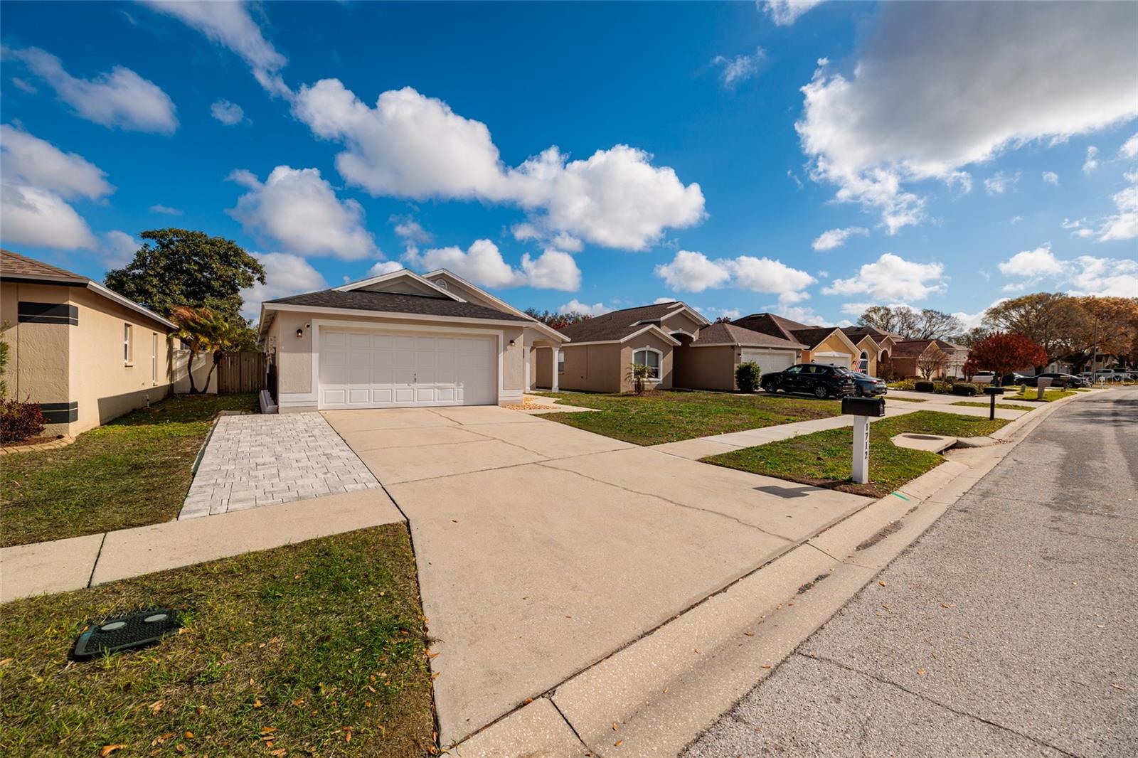 Image 3 of 52 For 1712 Erin Brooke Drive