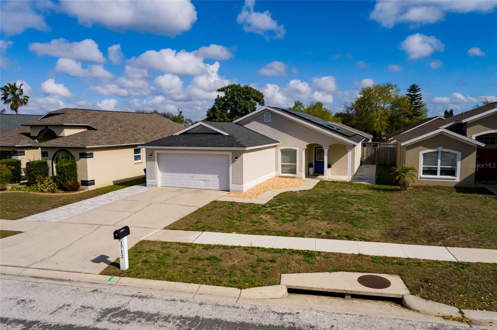 Image 39 of 52 For 1712 Erin Brooke Drive