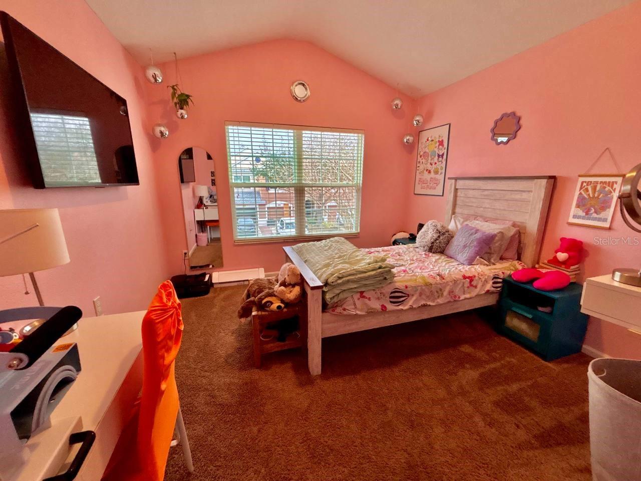 Image 18 of 29 For 26618 Castleview Way