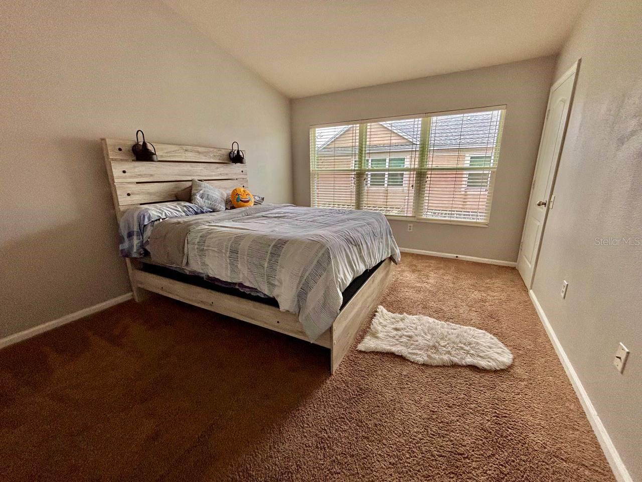 Image 9 of 29 For 26618 Castleview Way