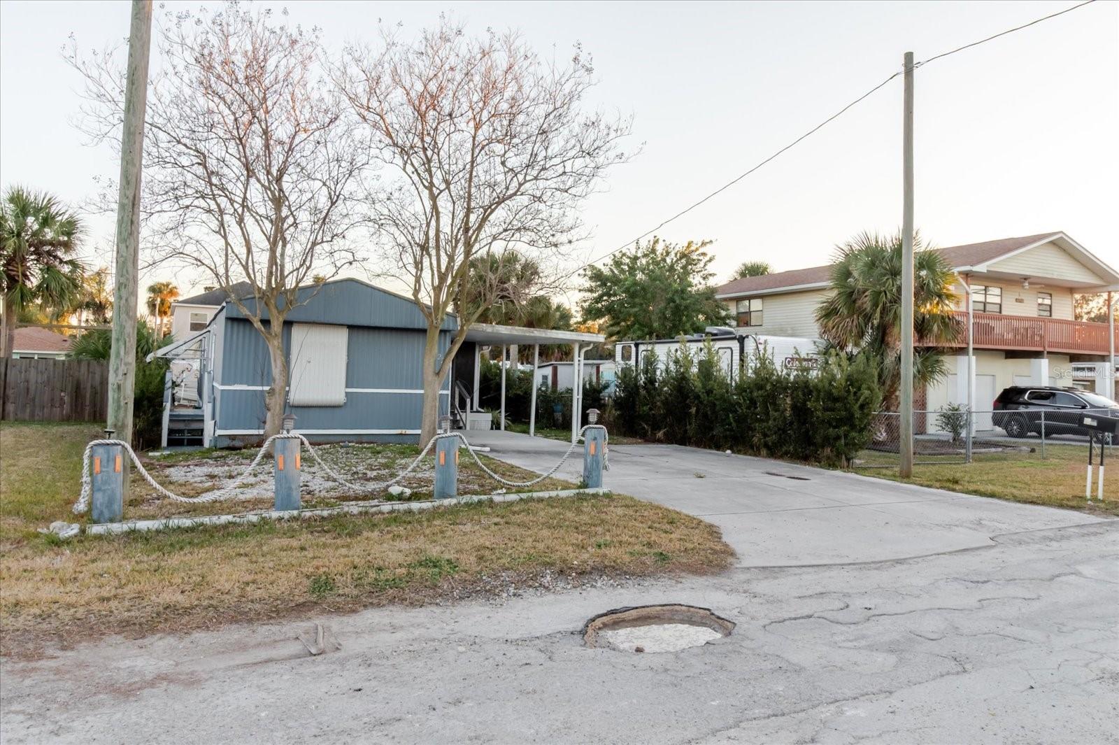 Image 3 of 24 For 7022 Fair Lane