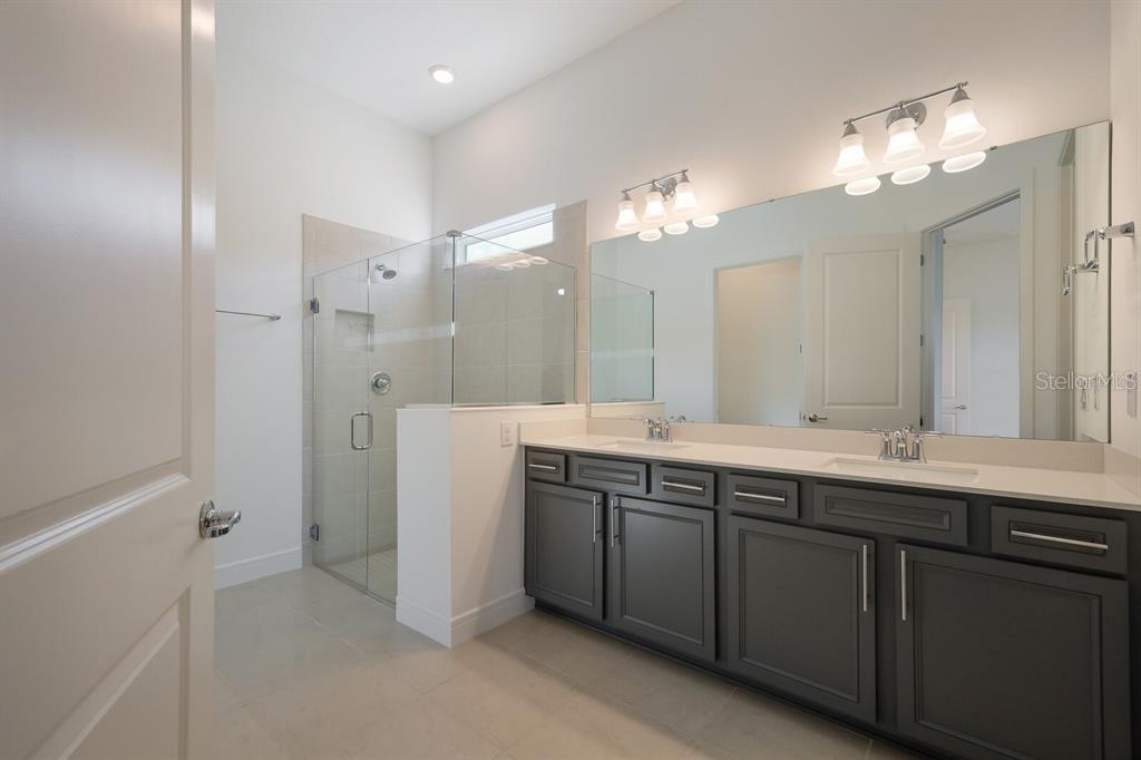 Image 13 of 29 For 9925 Pier Point Terrace