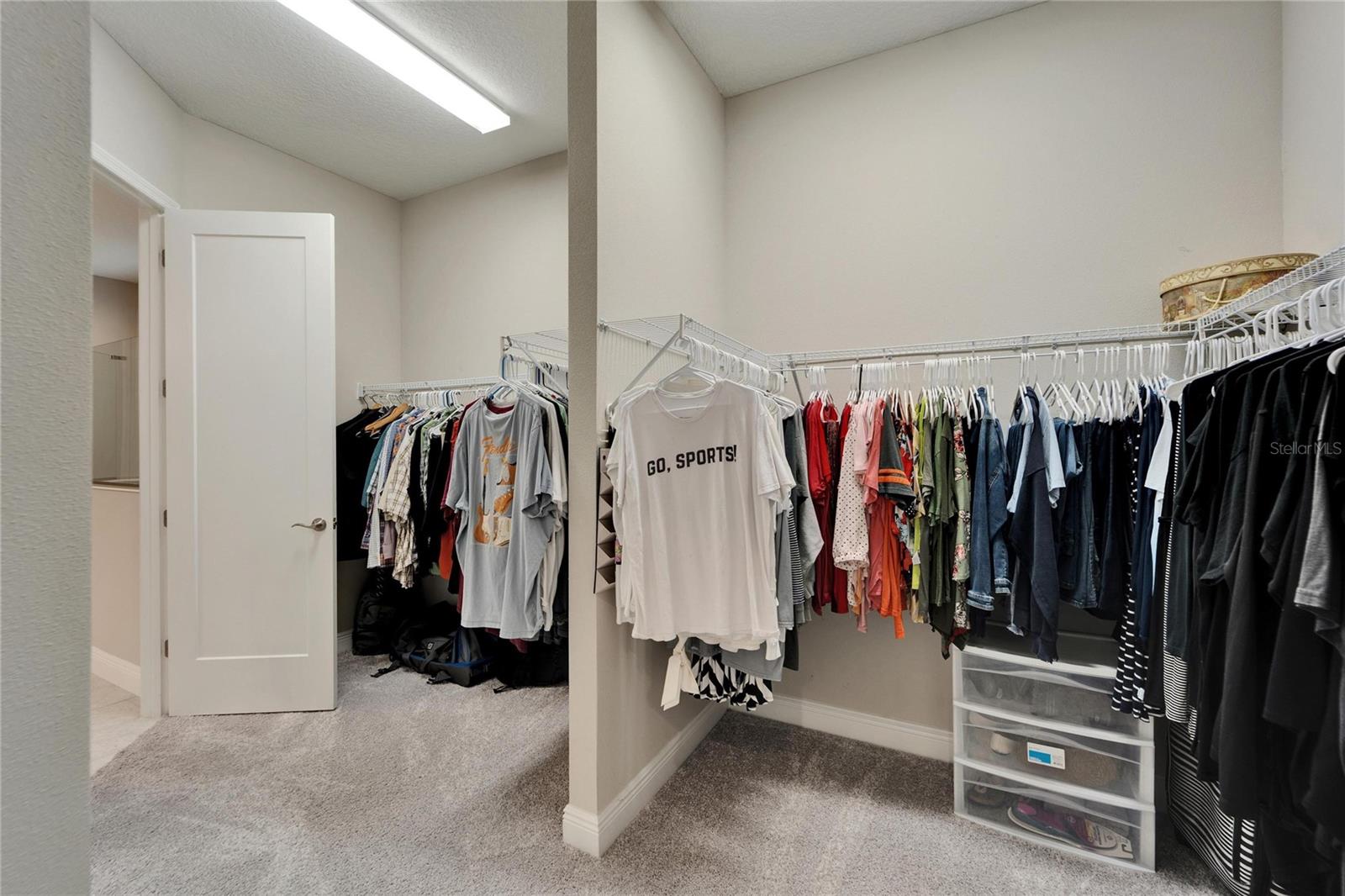 Image 26 of 79 For 14239 Swiss Bridge Drive