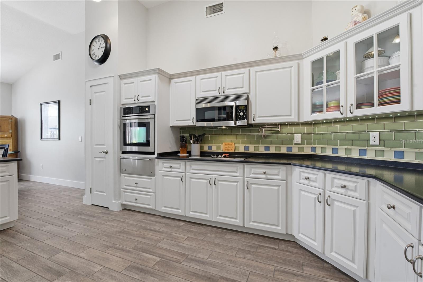 Image 11 of 49 For 17434 Isbell Lane