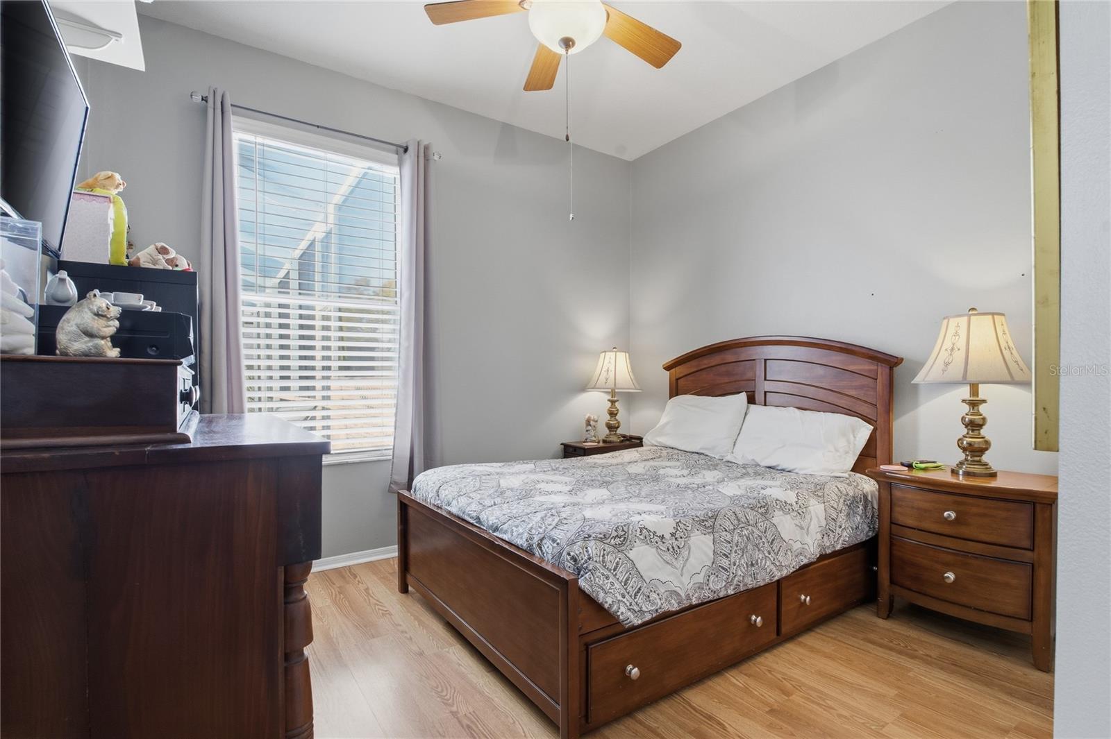 Image 29 of 49 For 17434 Isbell Lane