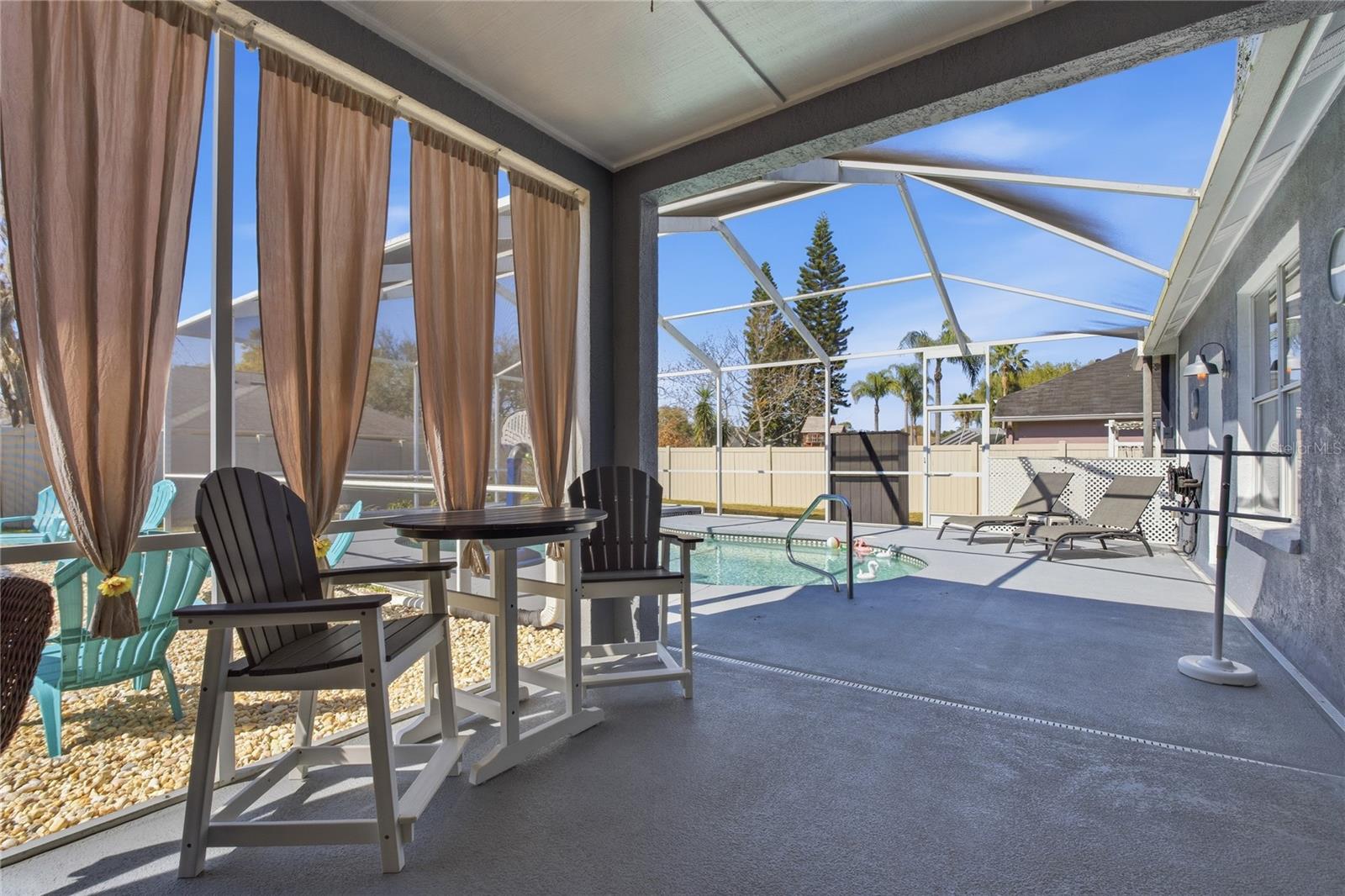 Image 37 of 49 For 17434 Isbell Lane