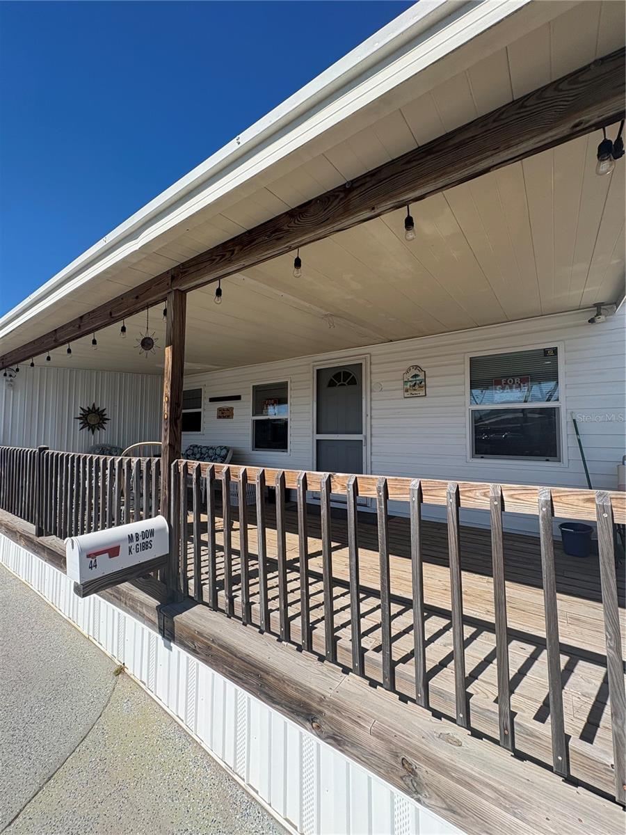 Image 2 of 40 For 12766 Seminole Boulevard 44