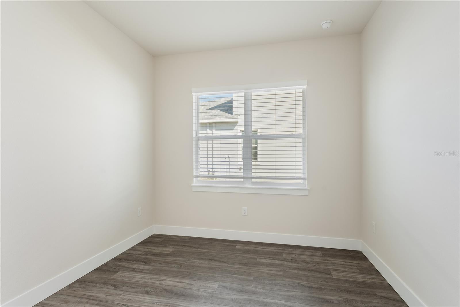 Image 23 of 43 For 8749 Drummer Plank Drive