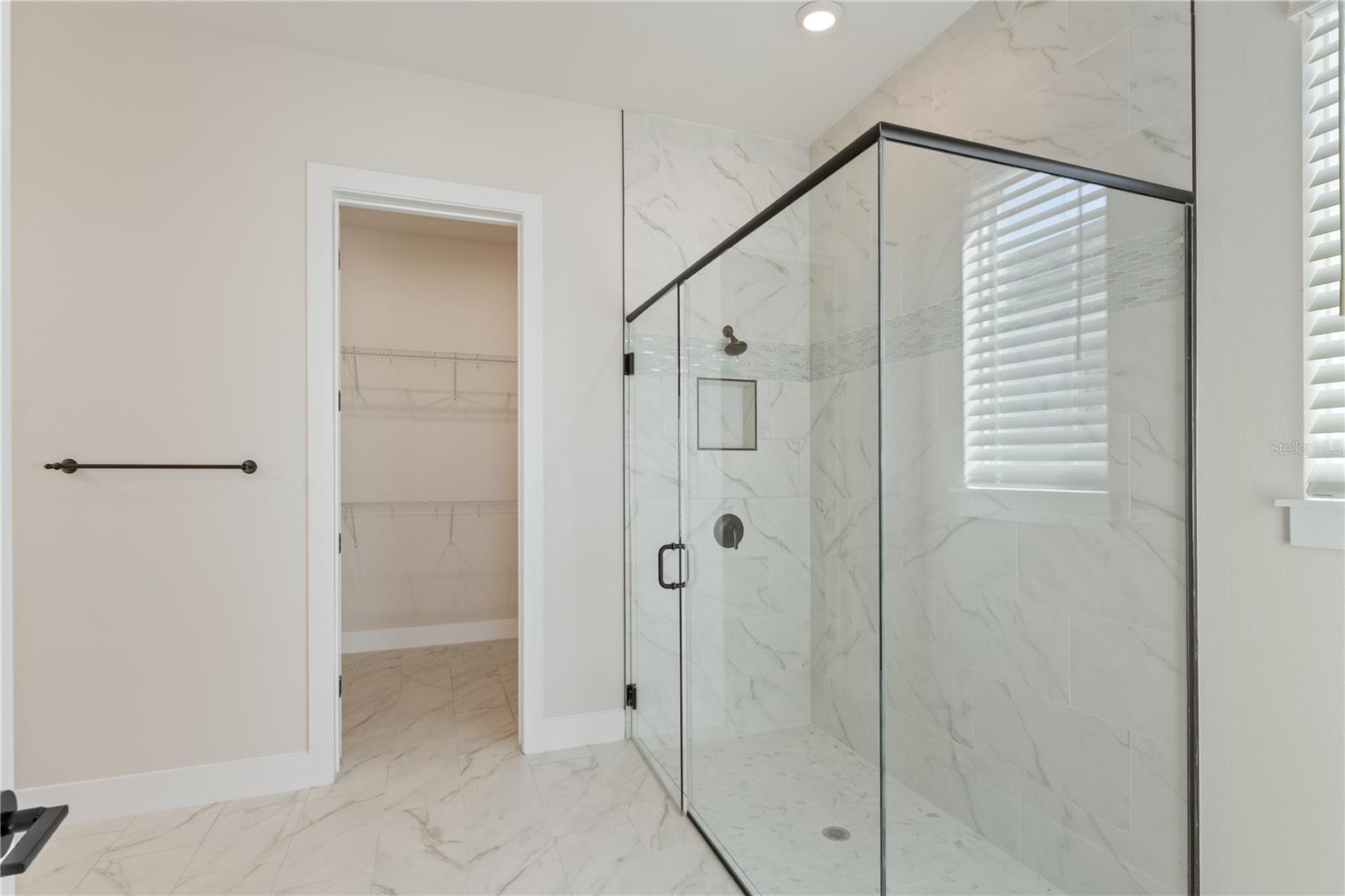 Image 27 of 43 For 8749 Drummer Plank Drive