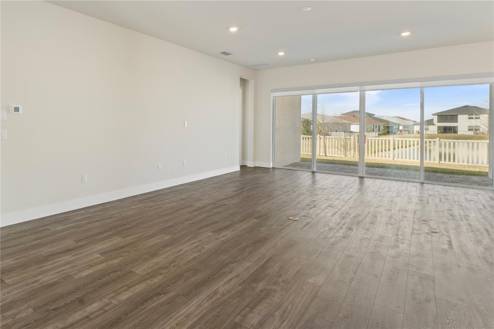 Image 7 of 43 For 8749 Drummer Plank Drive