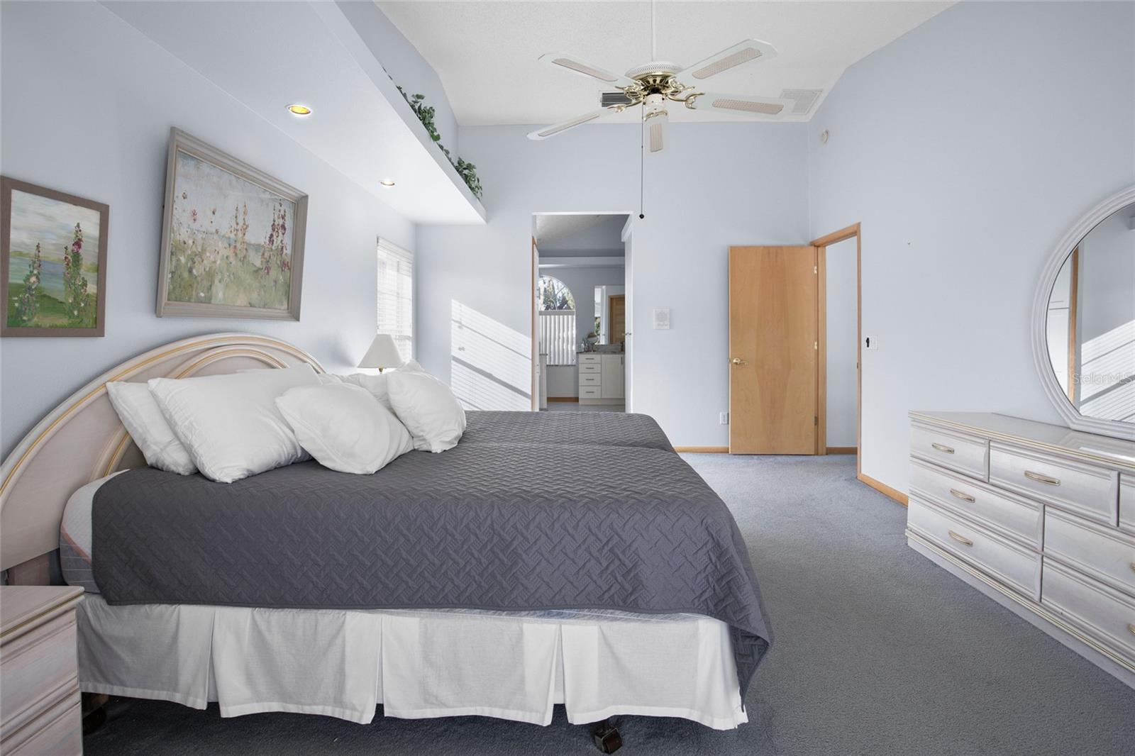 Image 17 of 40 For 9208 Water Hazard Drive