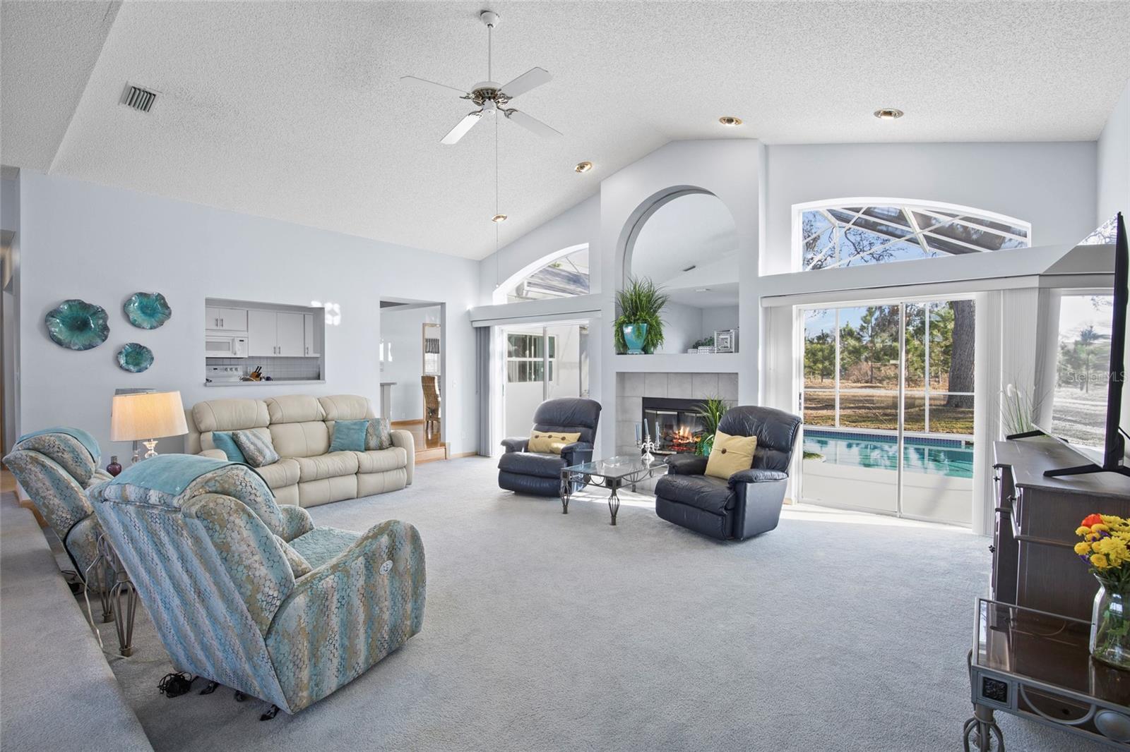 Image 6 of 40 For 9208 Water Hazard Drive