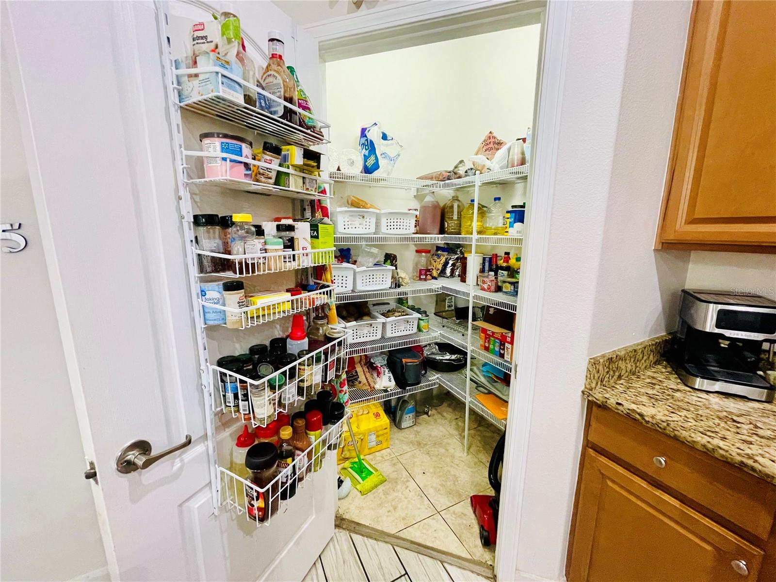 Image 10 of 24 For 12326 Jillian Circle