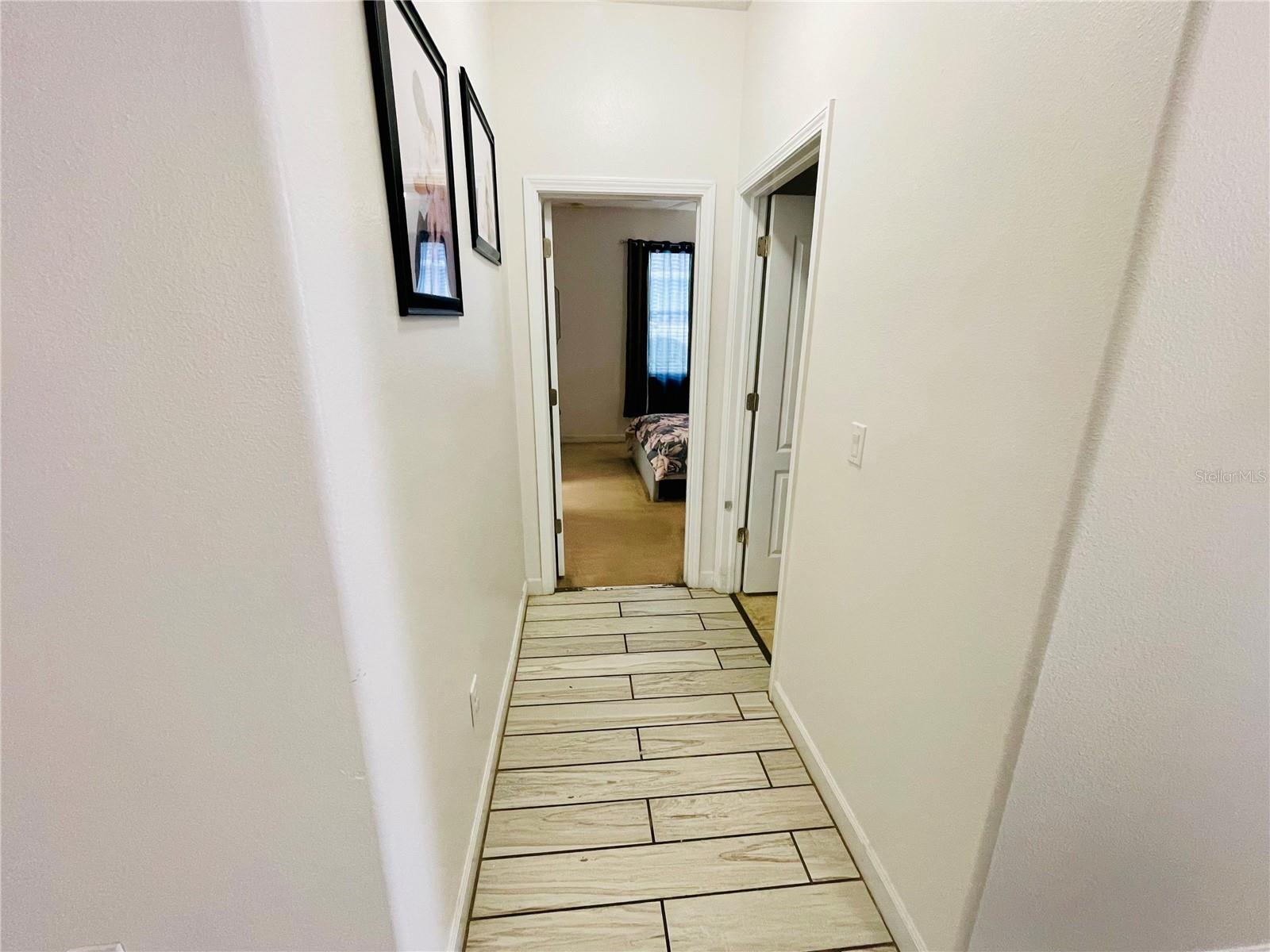 Image 5 of 24 For 12326 Jillian Circle