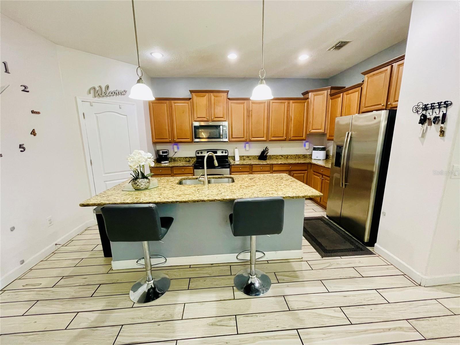 Image 9 of 24 For 12326 Jillian Circle