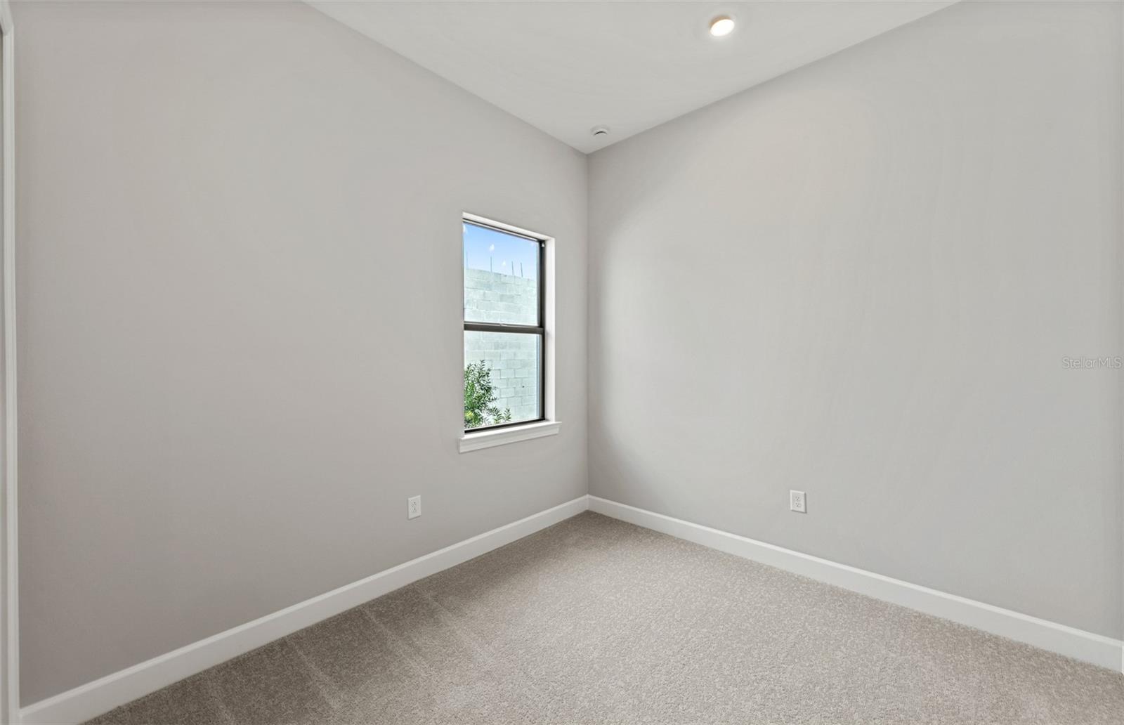 Image 11 of 33 For 4835 Ivy Pearl Way