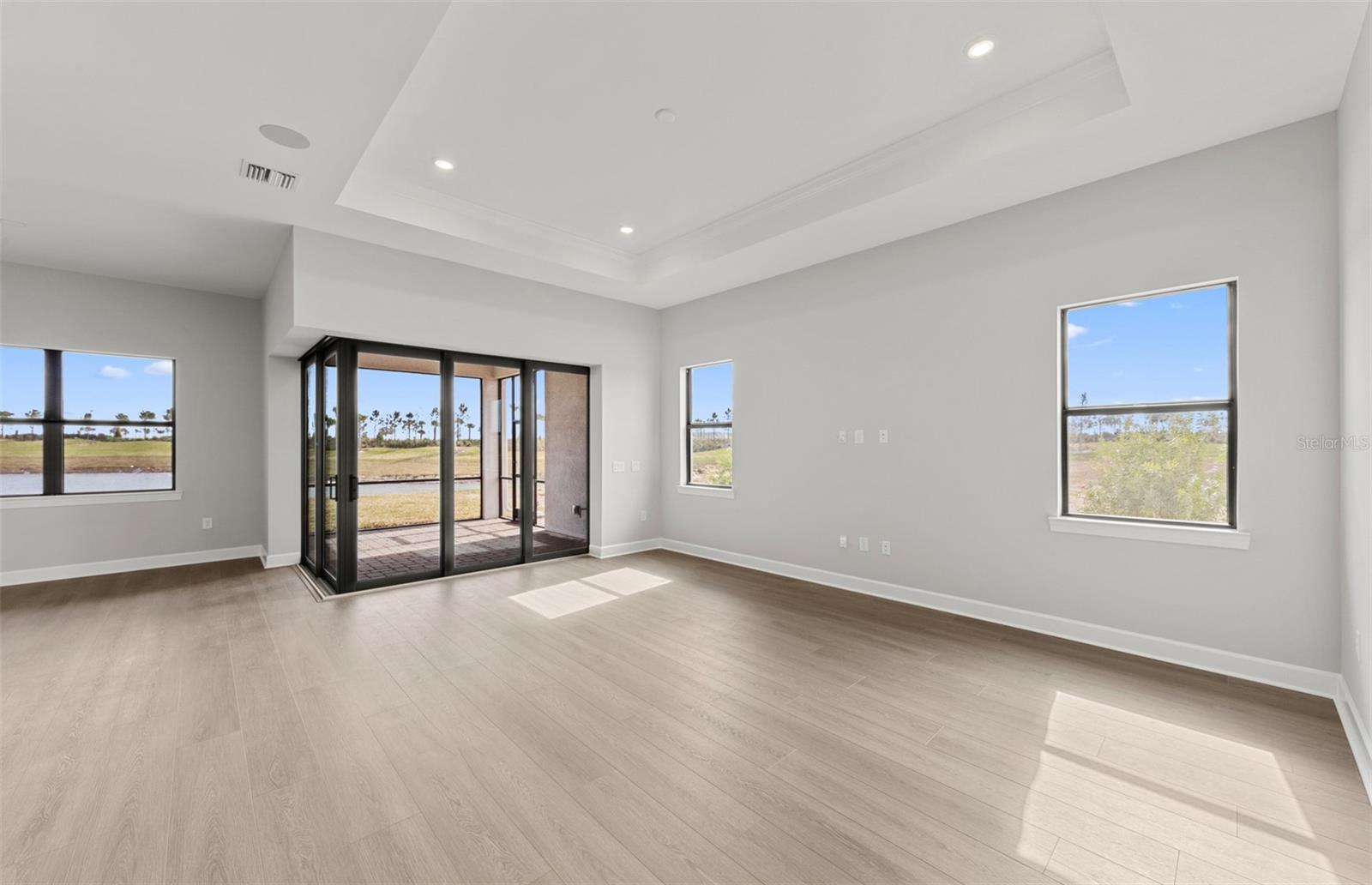 Image 14 of 33 For 4835 Ivy Pearl Way