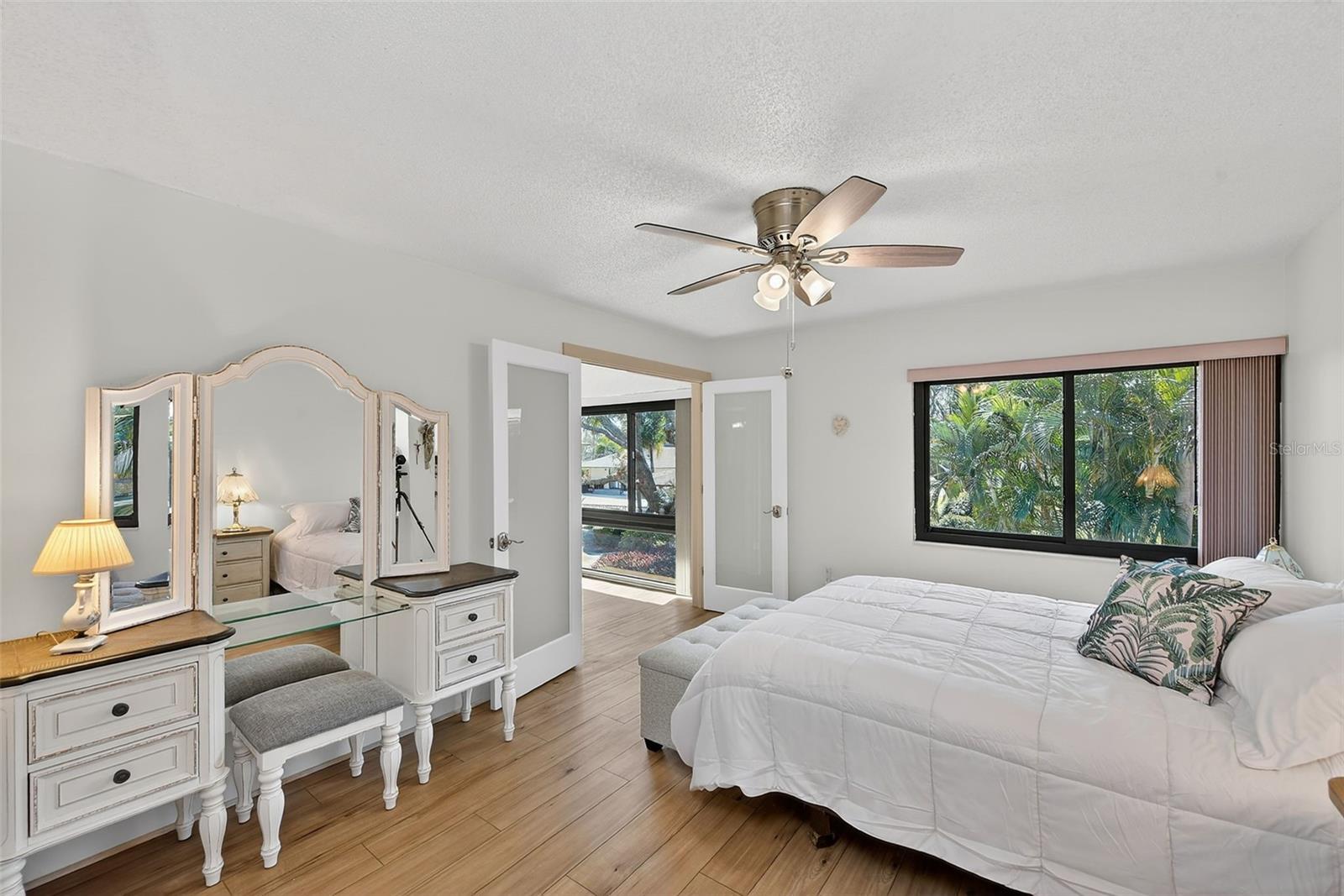 Image 20 of 61 For 12300 Vonn Road 2204