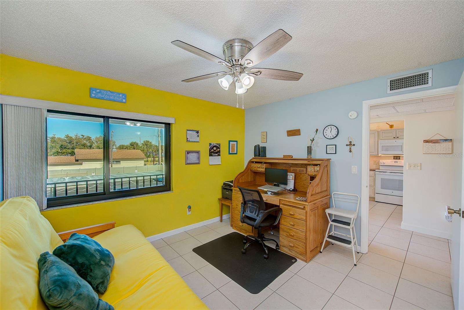 Image 26 of 61 For 12300 Vonn Road 2204