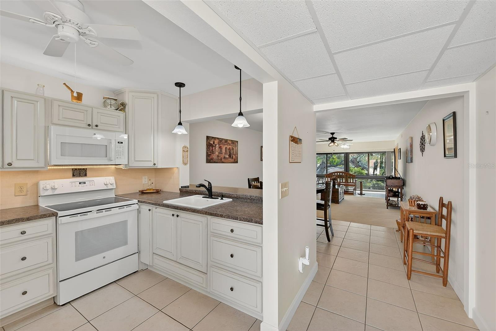 Image 7 of 61 For 12300 Vonn Road 2204