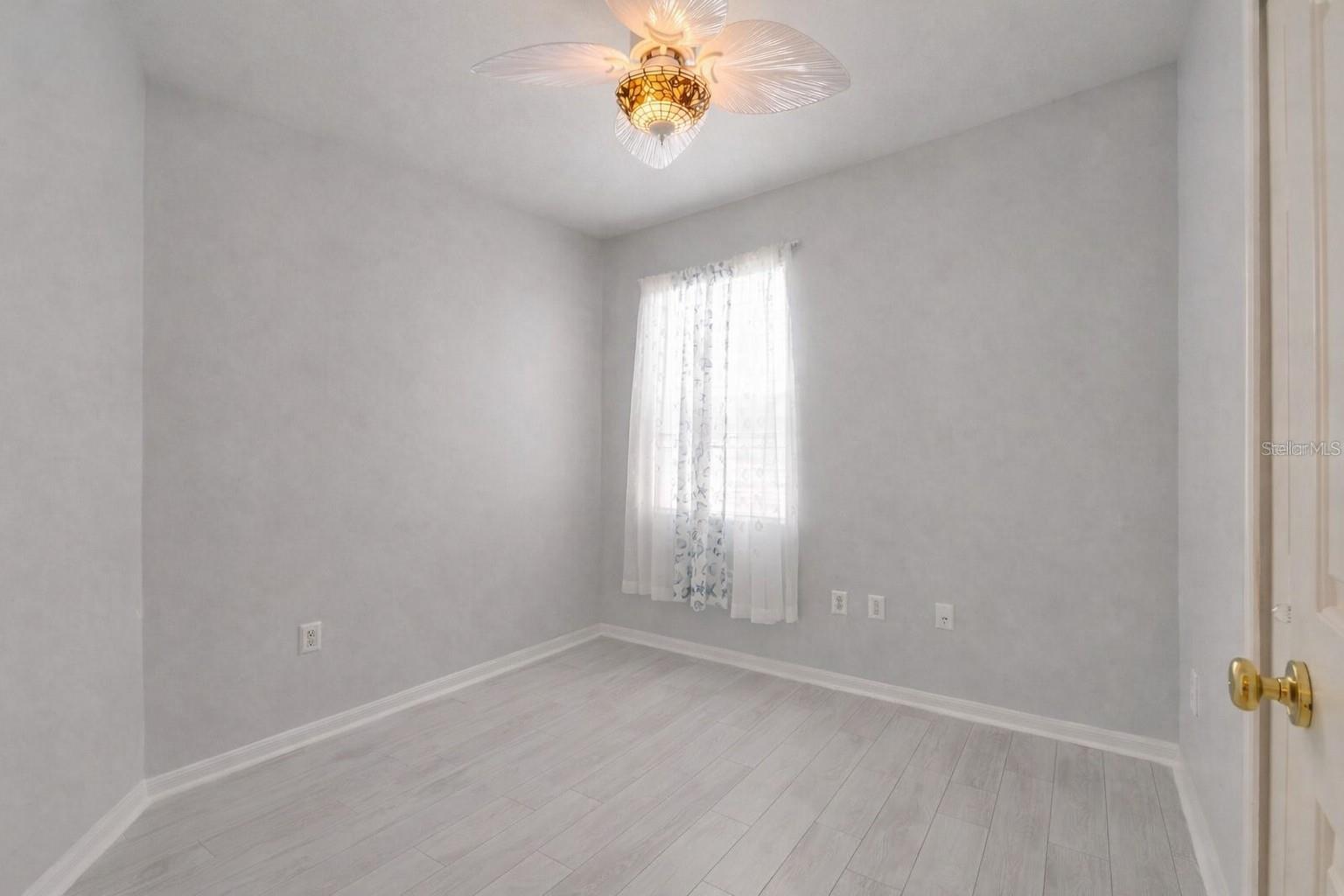 Image 17 of 18 For 3402 Parkridge Circle