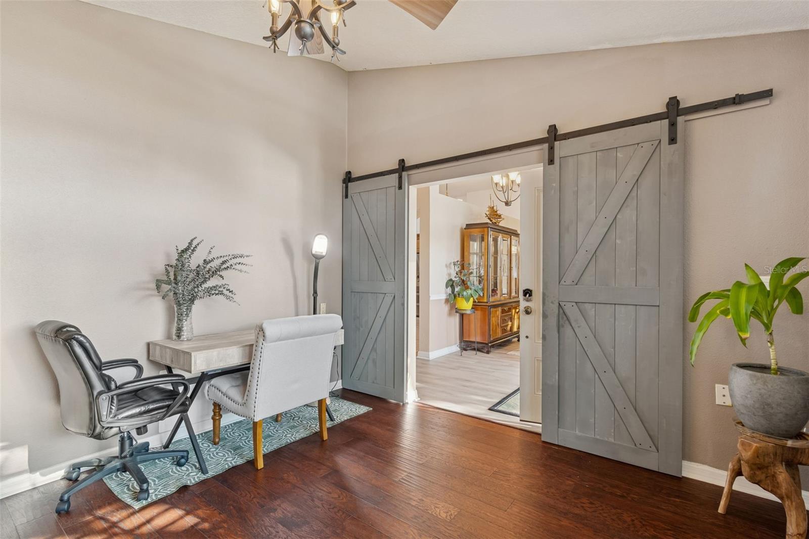 Listing photo id 33 for 10022 Oxford Chapel Drive