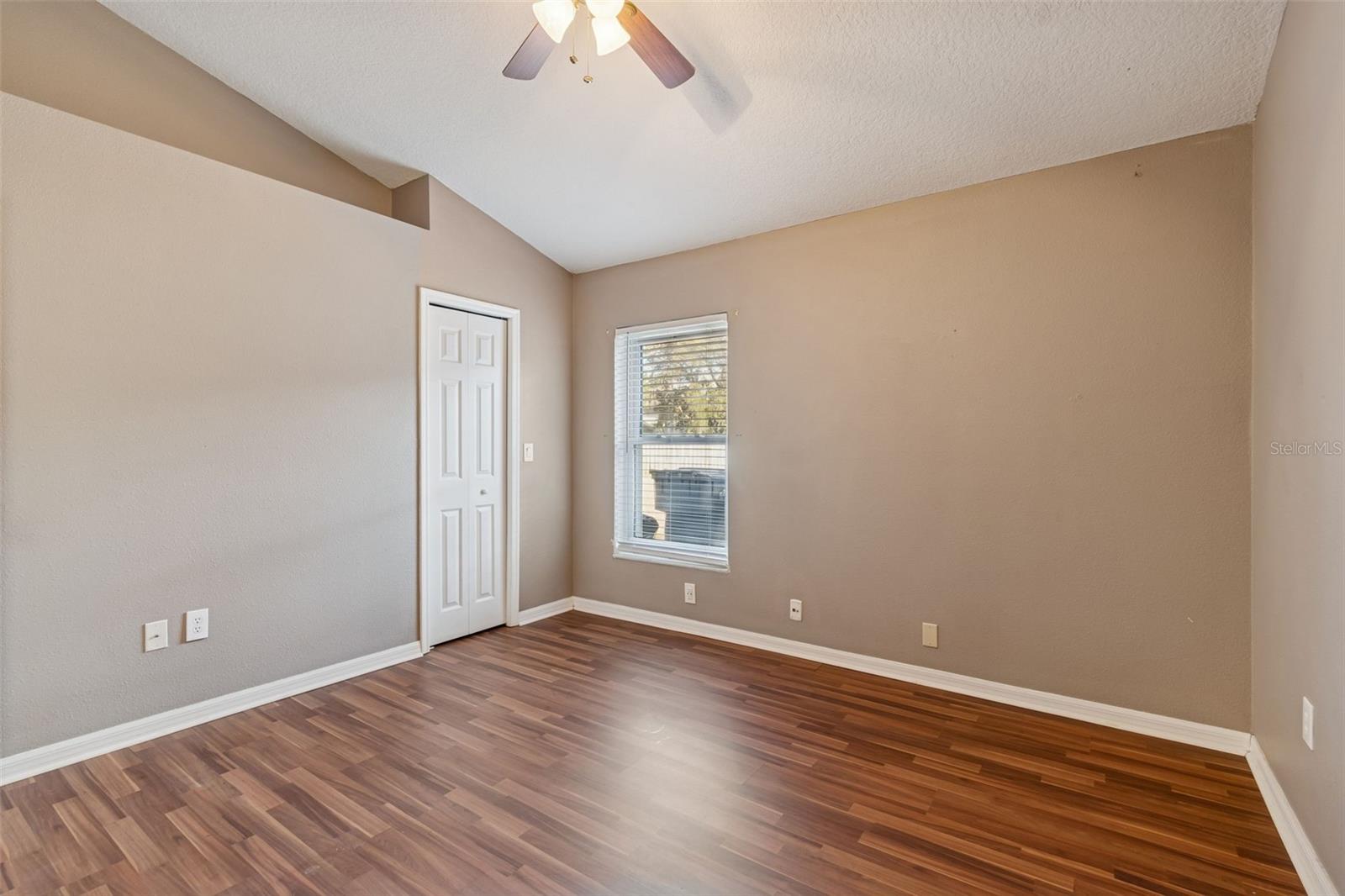 Listing photo id 54 for 10022 Oxford Chapel Drive