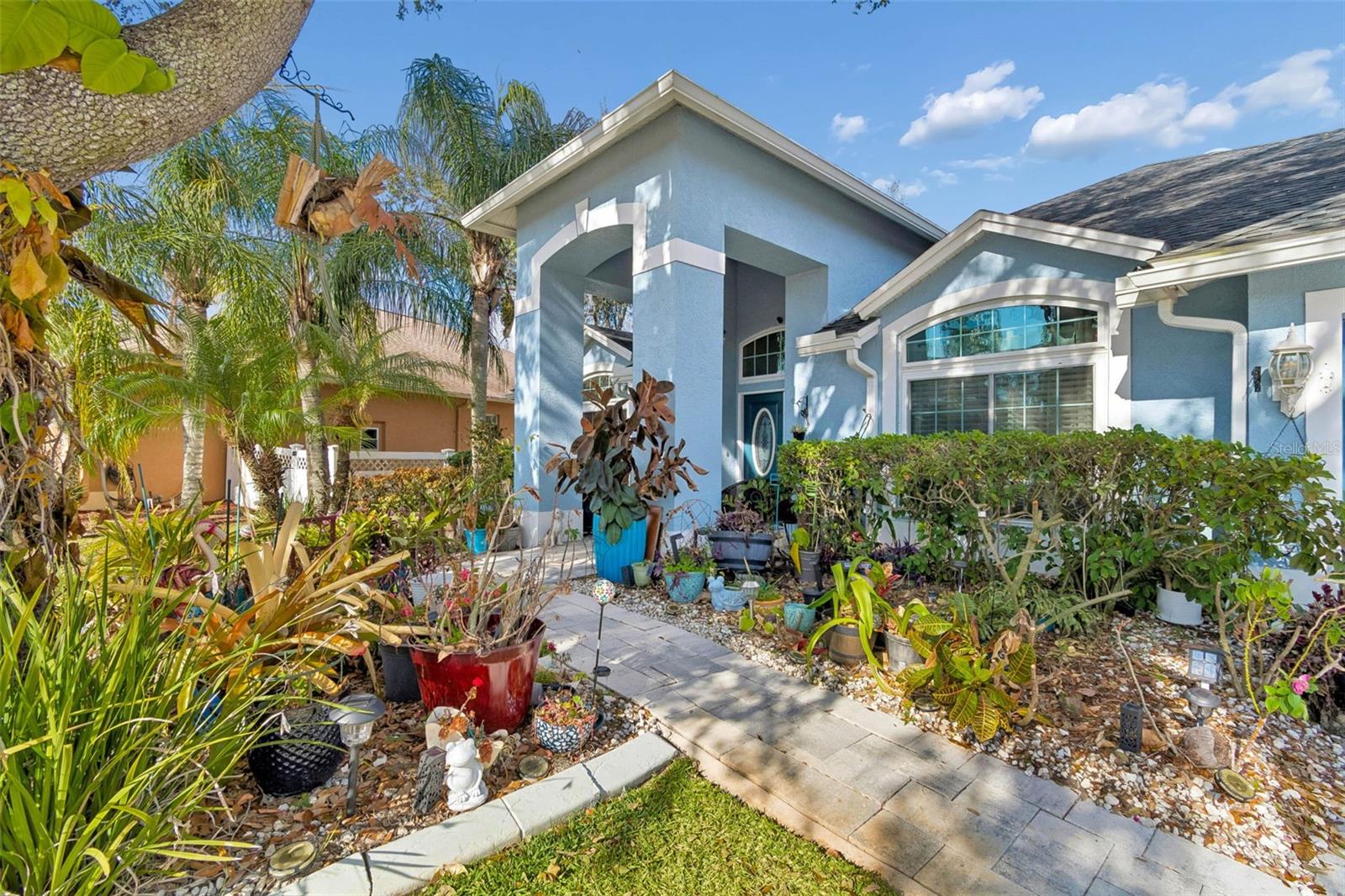 Listing photo id 5 for 10022 Oxford Chapel Drive