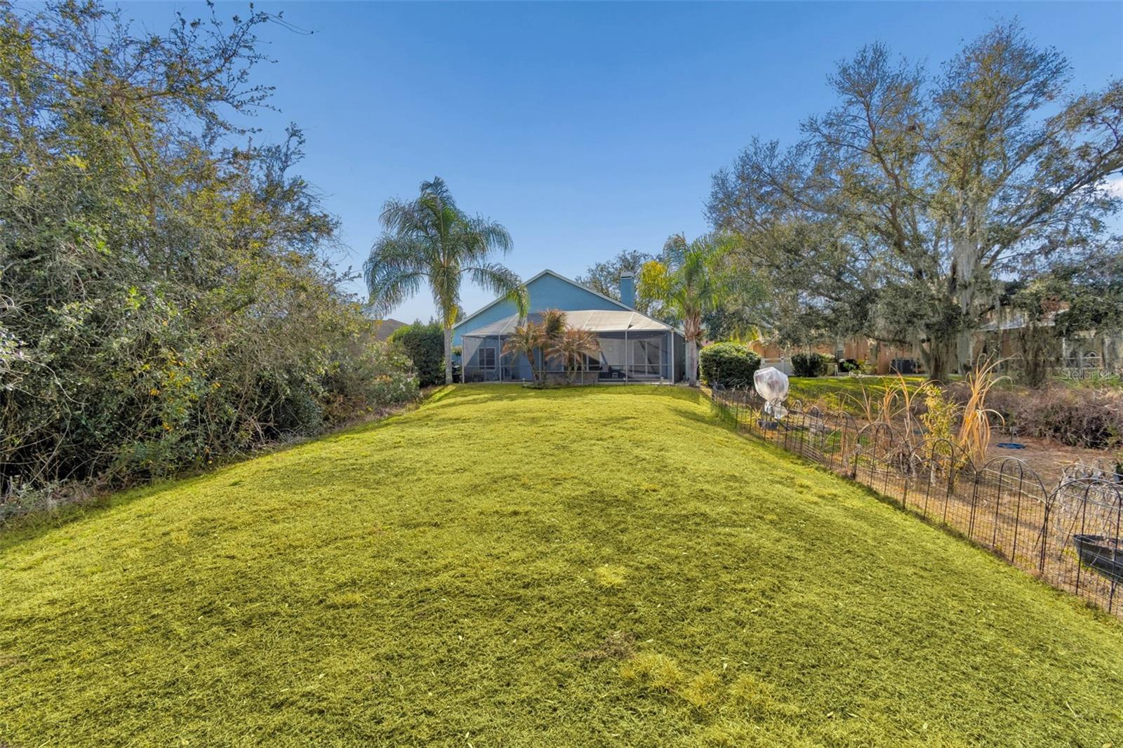 Listing photo id 75 for 10022 Oxford Chapel Drive