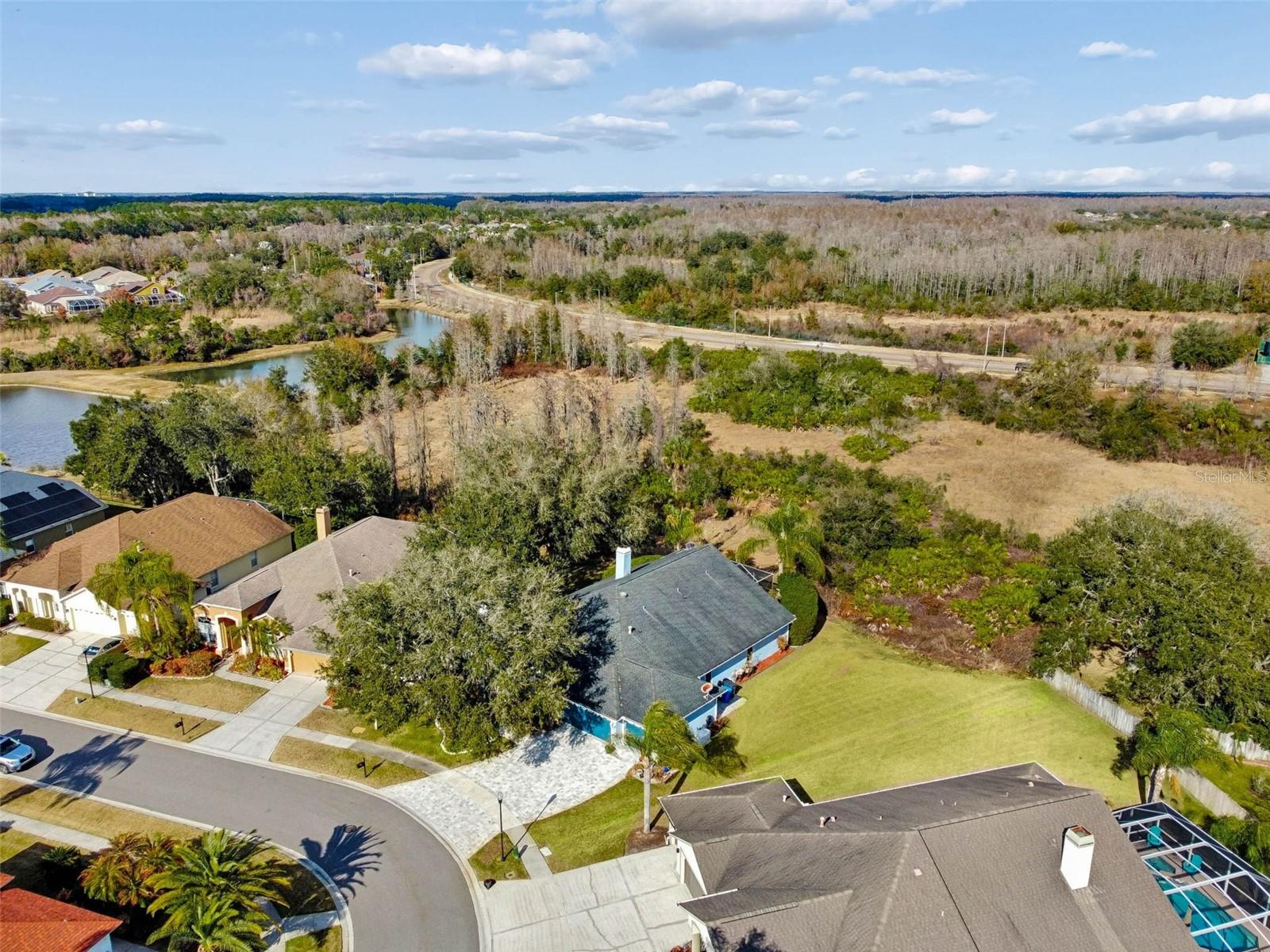 Listing photo id 79 for 10022 Oxford Chapel Drive