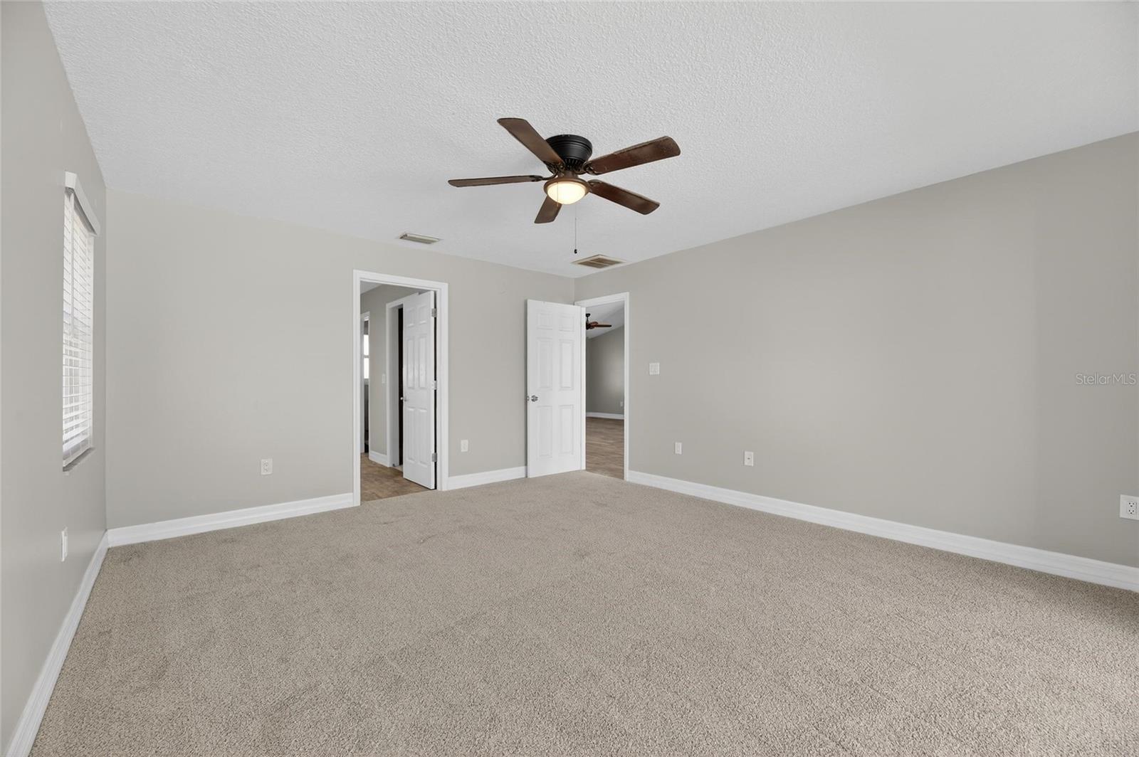 Image 33 of 67 For 6332 Flamingo Drive